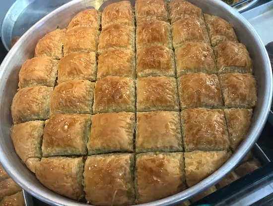 Fıstıkzade Baklava'nin yemek ve ambiyans fotoğrafları 1