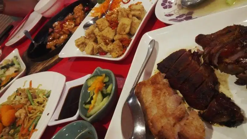 Gambar Makanan Hong Kong Restaurant 9