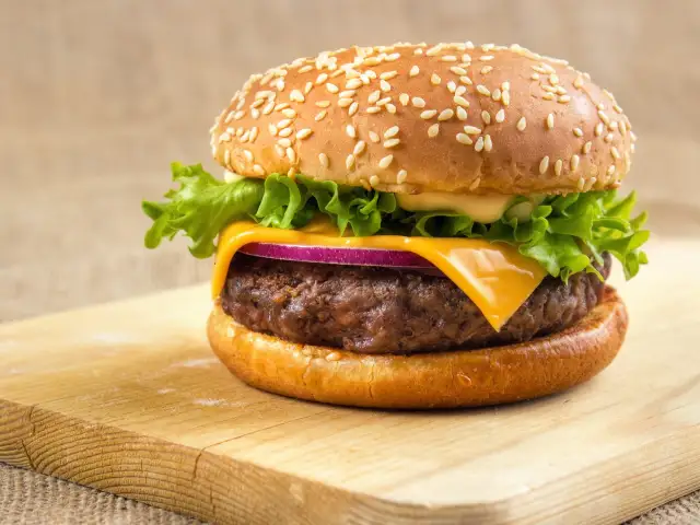 Rush Burger'nin yemek ve ambiyans fotoğrafları 1