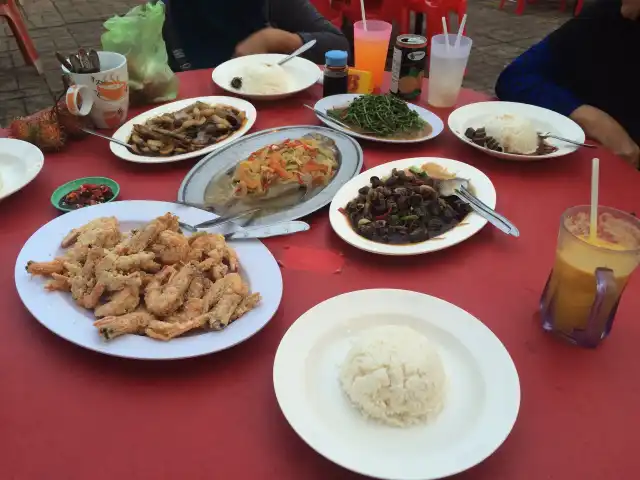 Seafood Jambatan Satok Food Photo 7