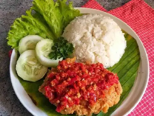 Ayam Geprek Dan Belut Geprek ''Warung Bunda Cangaan''