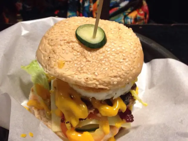 The Voyager's Burger Food Photo 9