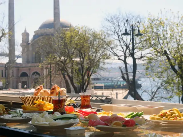 Golden Box Restaurant'nin yemek ve ambiyans fotoğrafları 2