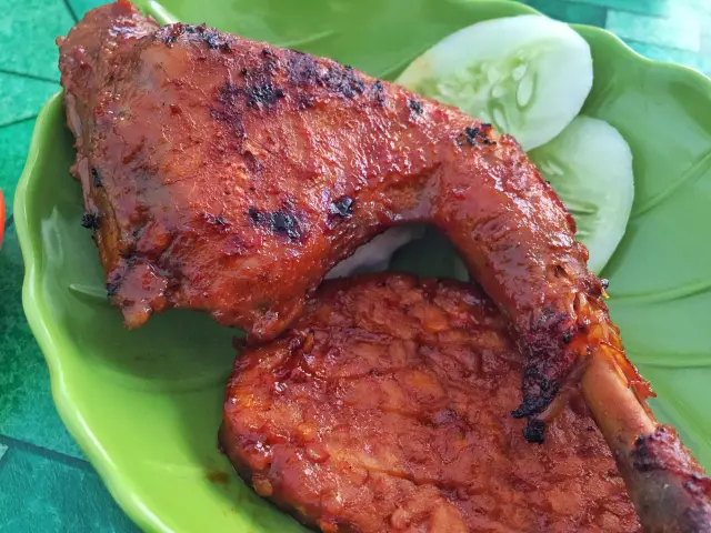 Gambar Makanan Ayam Bakar Cha - Cha 3