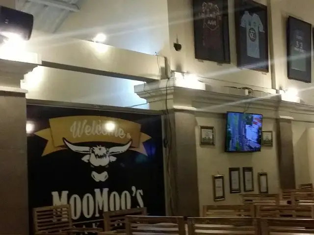 Gambar Makanan Moo Moos Steakhouse Bar and Grill 3
