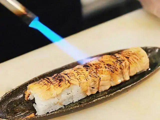 Gambar Makanan Kiyadon Sushi 19
