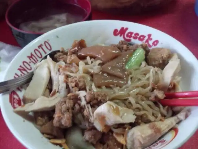 Gambar Makanan Bakmi Ayam Hanna 3