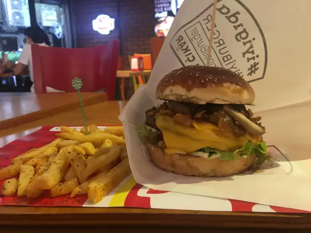 Ohannes Burger'nin yemek ve ambiyans fotoğrafları 7