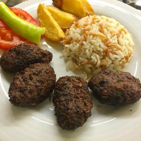 Jale Türk Mutfağı'nin yemek ve ambiyans fotoğrafları 1