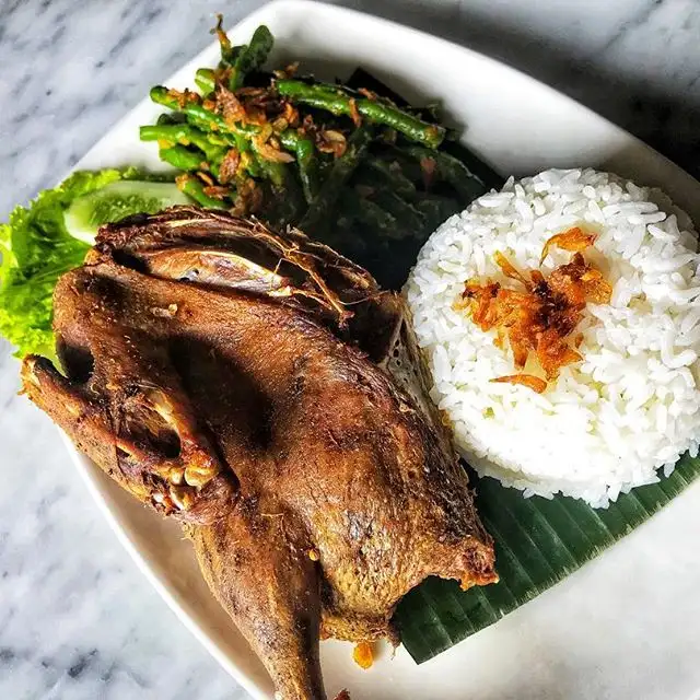 Bebek Tepi Sawah