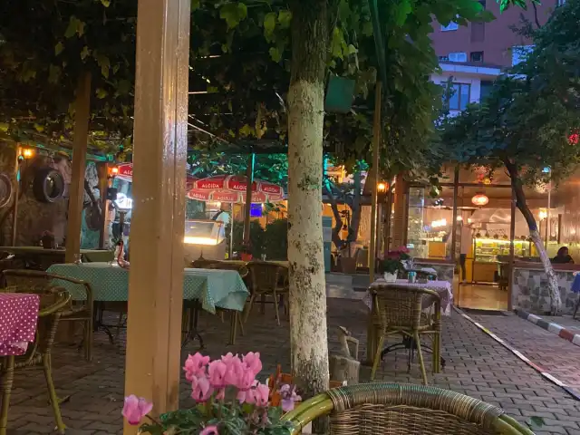 Samatya Kültür Derneği Nargile Cafe Restoran'nin yemek ve ambiyans fotoğrafları 2