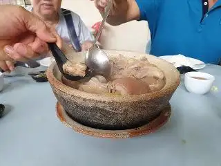 Ah Di Bak Kut Teh