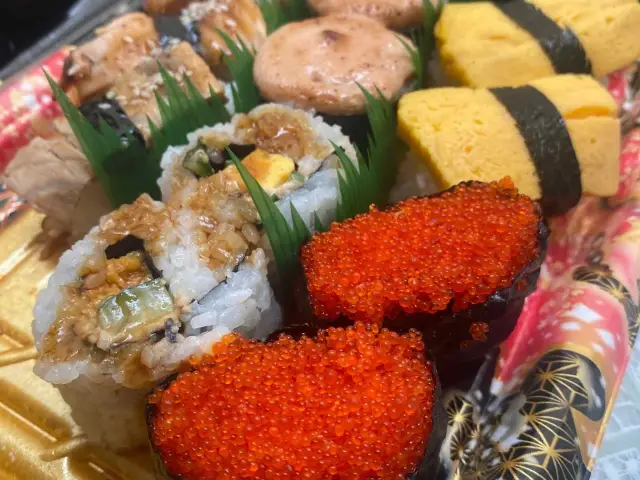 Gambar Makanan Sushi & Sashimi 5