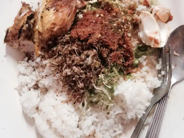 Kak Zah Nasi Kerabu-belimbing Food Photo 8