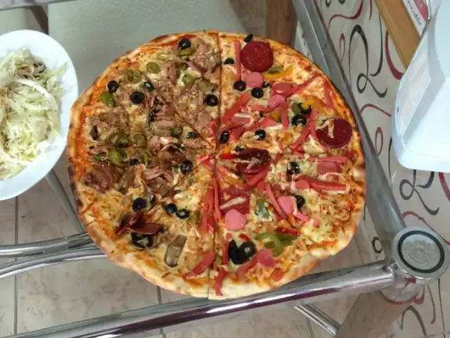 Ankara Döner & Pizza'nin yemek ve ambiyans fotoğrafları 1