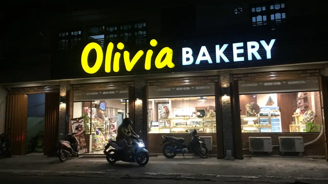 Olivia Cake And Bakery