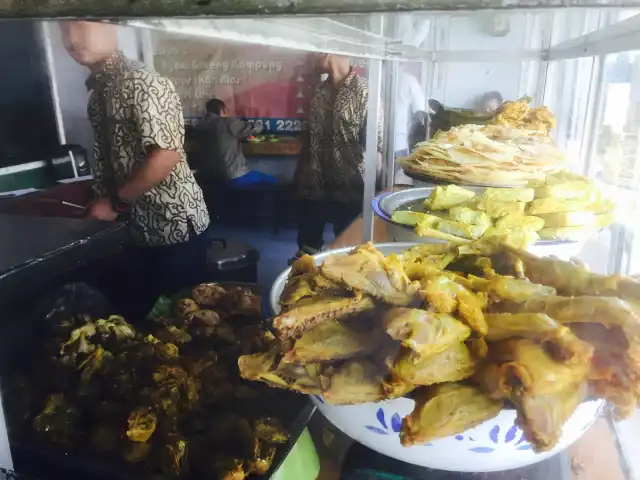 Gambar Makanan Rumah makan Ayam Goreng Mekar Sari 4