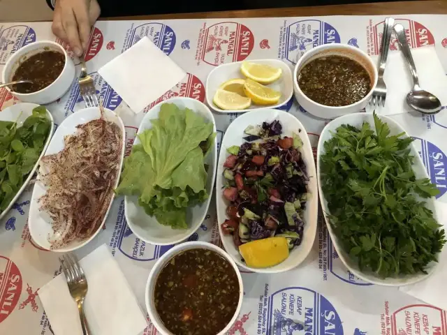 Şanlı Urfa Beyzade Kebap Lahmacun Salonu'nin yemek ve ambiyans fotoğrafları 35