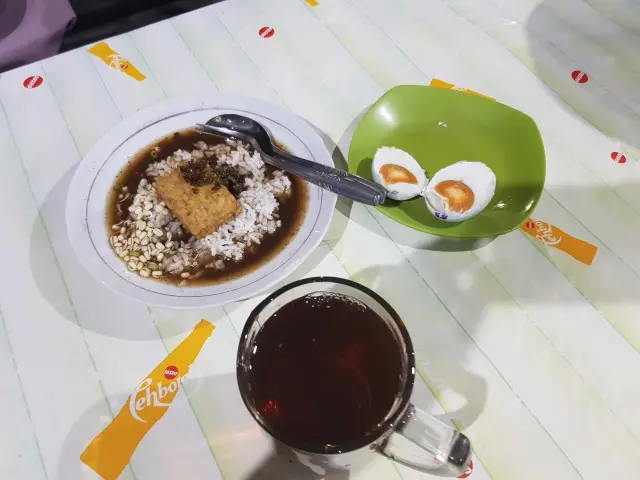 Gambar Makanan Rawon Gajah Mada 3