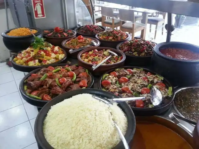 Alya Garden'nin yemek ve ambiyans fotoğrafları 8