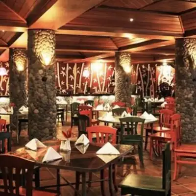The Bamboo Restaurant - Novus Giri Resort and Spa