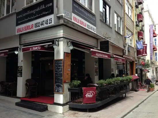 Pizzeria Al Trancio Istanbul'nin yemek ve ambiyans fotoğrafları 10