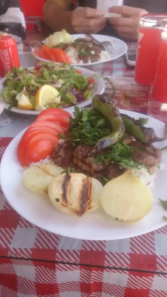Avcıoglu köfte piyaz'nin yemek ve ambiyans fotoğrafları 3