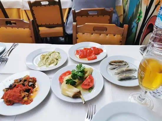 Krependeki Imroz Restaurant'nin yemek ve ambiyans fotoğrafları 4