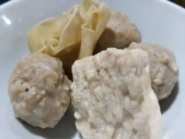 Gambar Makanan Bakso Malang Nonik 12