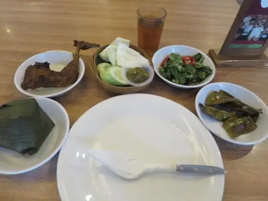 Gambar Makanan Bumbu Desa - Menteng 11