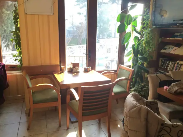 Dostan Cafe ve Mantı Evi'nin yemek ve ambiyans fotoğrafları 5