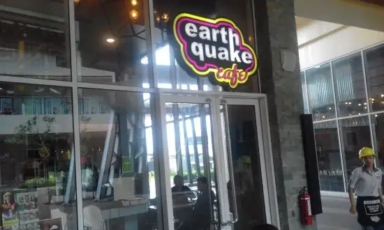 Earthquake Cafe Food Photo 1