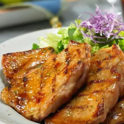 BBQ Chicken Premium Cafe