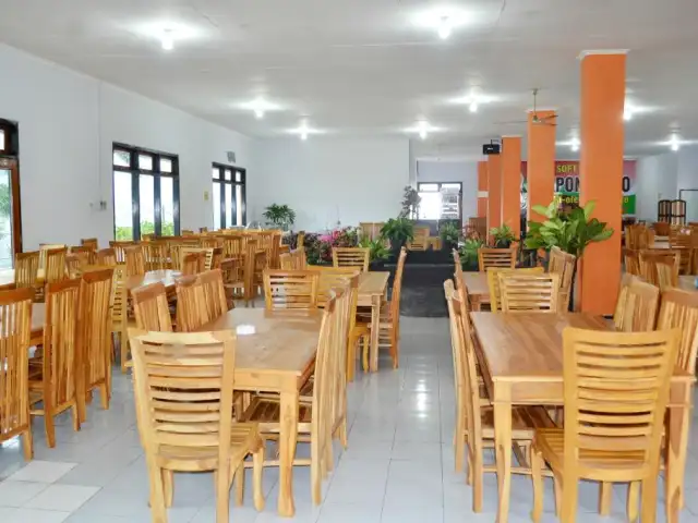 Gambar Makanan Mahajaya Diponegoro Oleh-Oleh & Resto 16