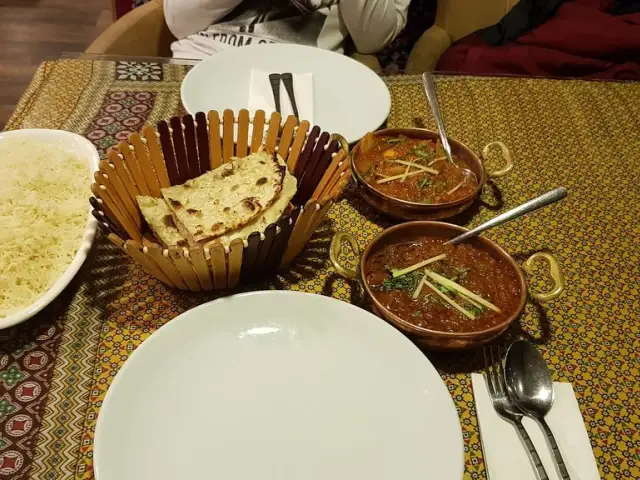 India Gate Indian Restaurant'nin yemek ve ambiyans fotoğrafları 19