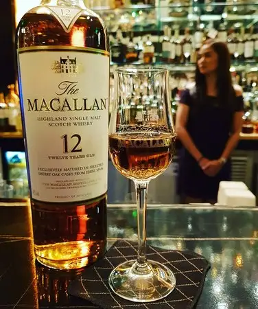 The Macallan Whisky Bar