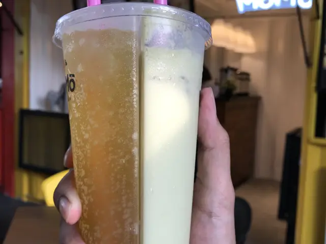 Momo Drink Bar