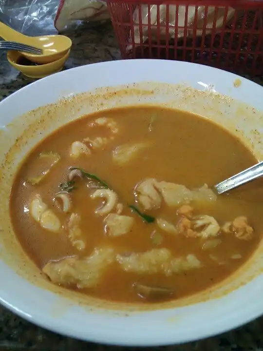 Yong Kee Istimewa Soup Seafood