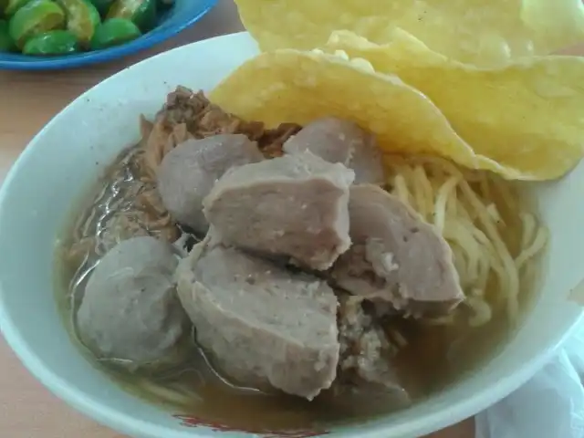 Gambar Makanan Bakso Kolor Ijo 3