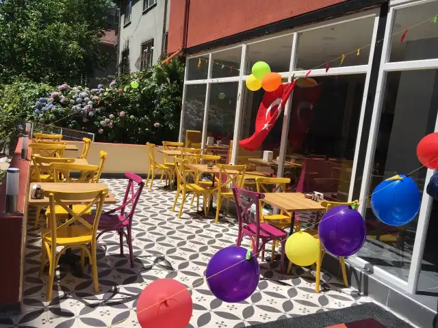 Bistro Mola Cafe Nargile'nin yemek ve ambiyans fotoğrafları 13