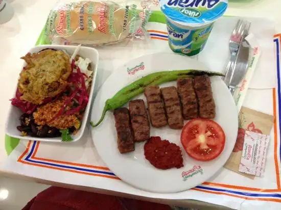 Sultanahmet Kftecisi Grill'nin yemek ve ambiyans fotoğrafları 2