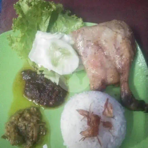 Gambar Makanan Nasi Bebek Sambal Hitam/ Ijo Putri Madura, Cikoko 4