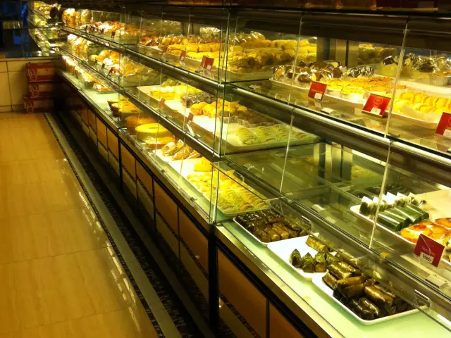 Gambar Makanan Okky Bakery 7