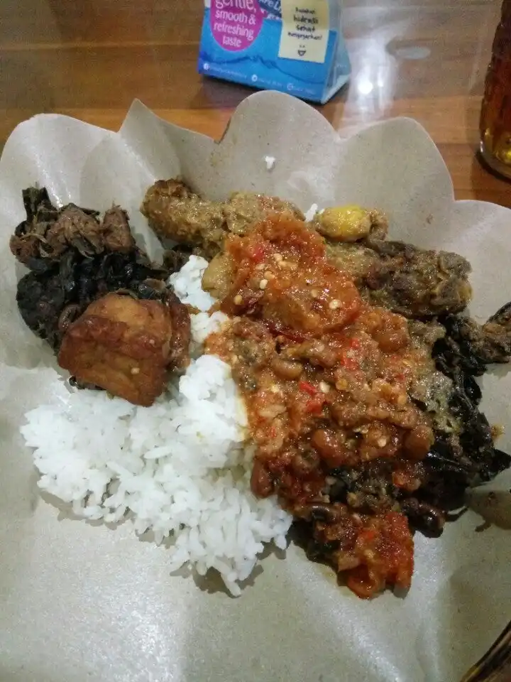 Gudeg Djogdja "BUDE"