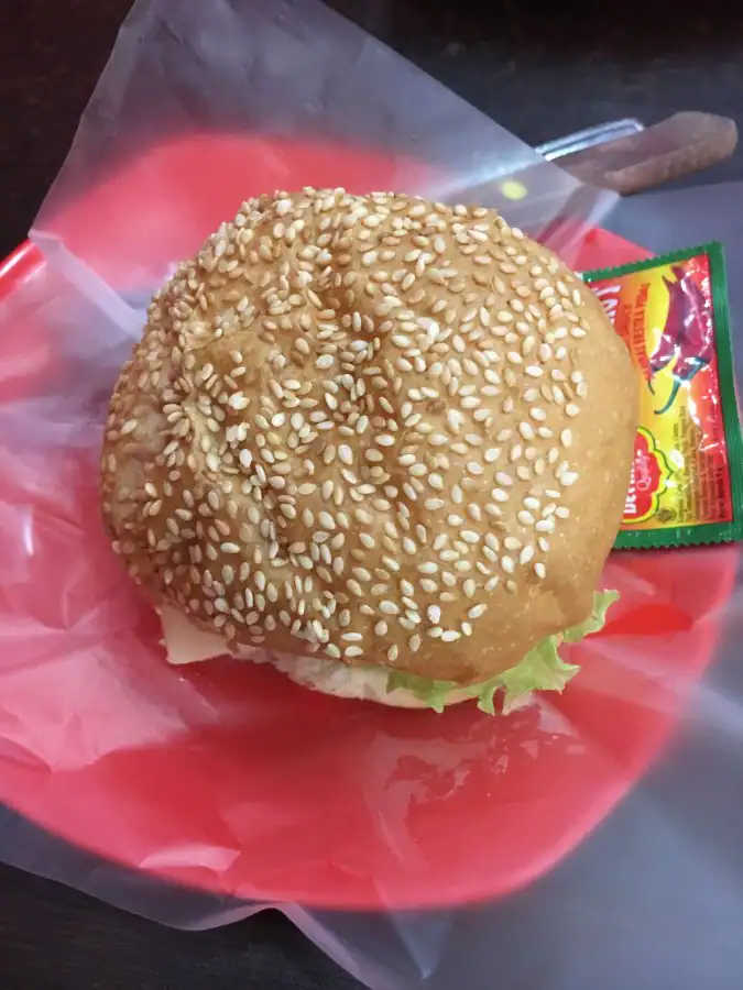 Aussy Burger Terdekat - Restoran Dan Tempat Makan Restaurant Terdekat ...