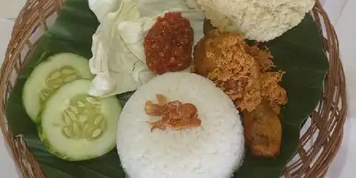 AYAM YOGYA TULANG EMPUK, Karangbesuki