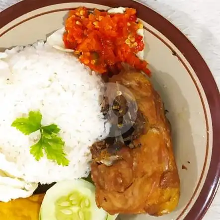 Gambar Makanan Ayam Goreng Petruk 1