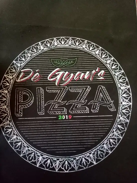 Gambar Makanan De Gyan's Pizza 16