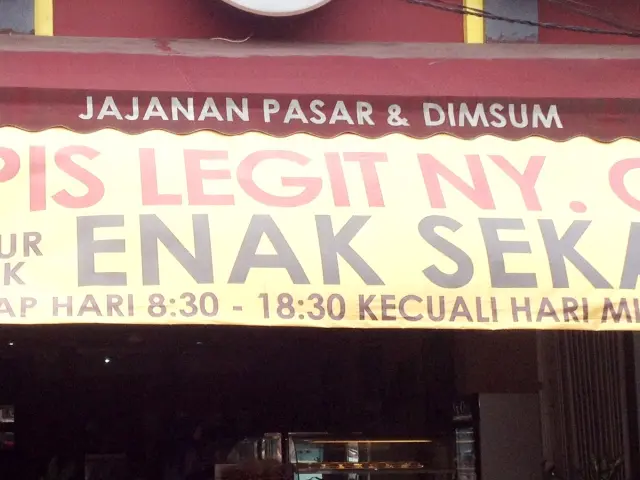 Lapis Legit Nyonya Oeij