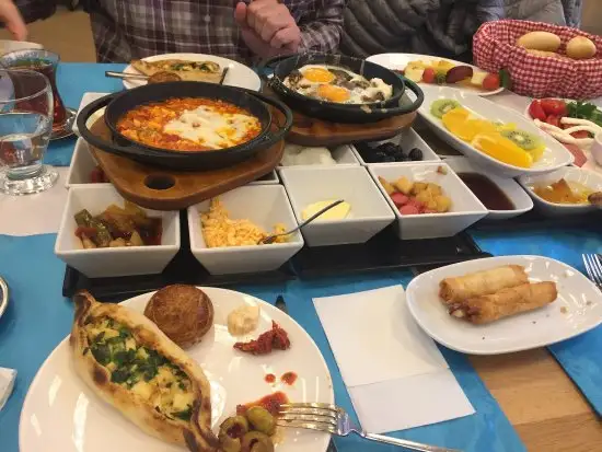 Gorkem Kilis Sofrasi'nin yemek ve ambiyans fotoğrafları 6